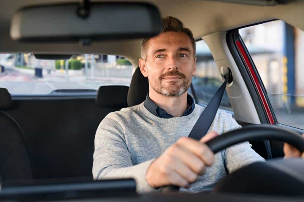 voiture conduite en ville