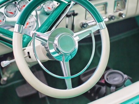 Comment choisir son tapis de coffre auto ?